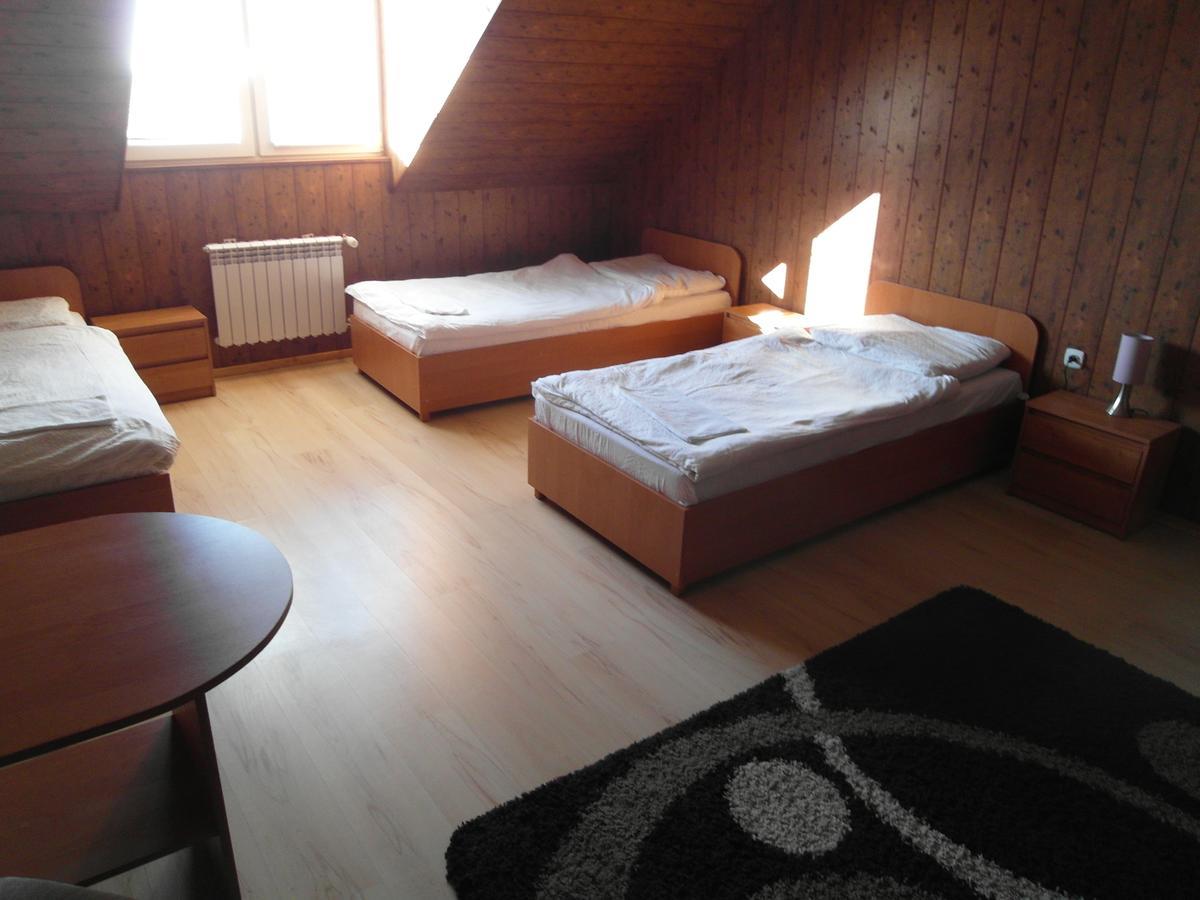 Pomorska Zajazd Restauracja Czaplinek Exteriér fotografie